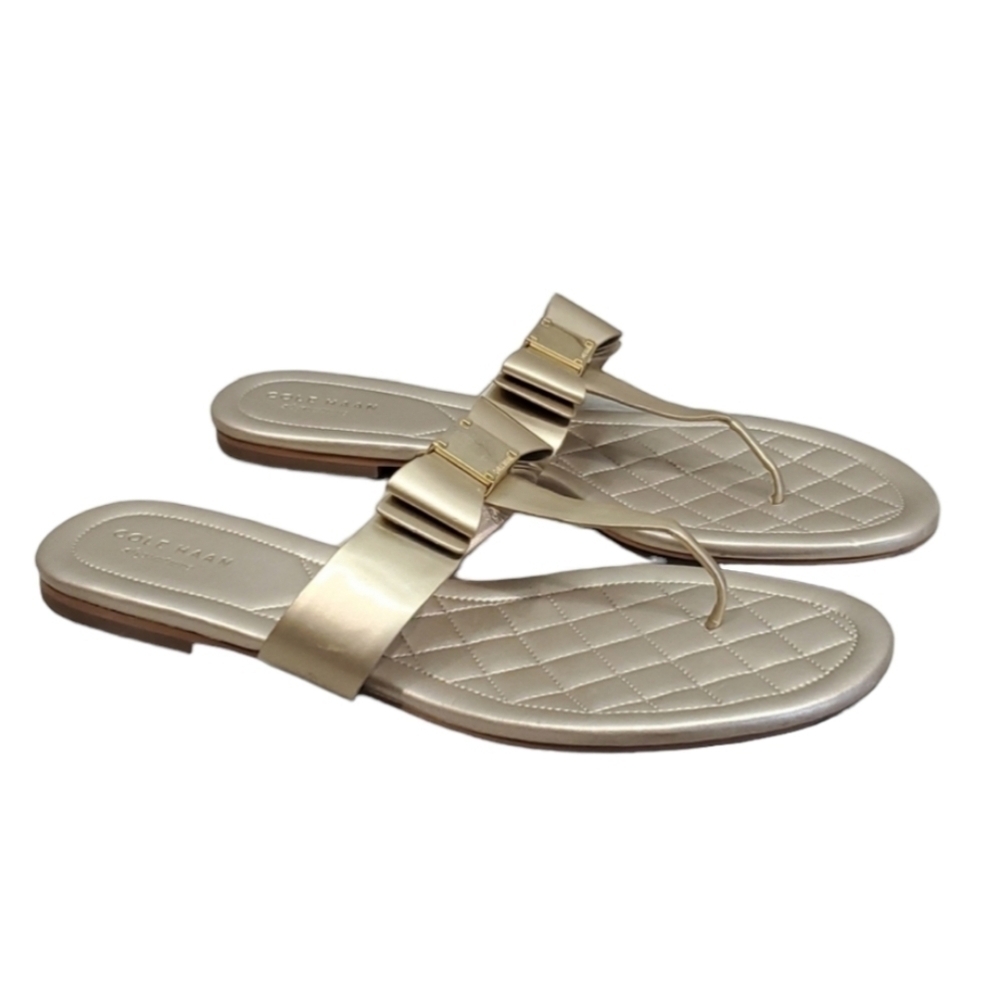 Cole Haan Womens T strap Gold Bow Sandals Flats Flip flop shoes sz 9.5B